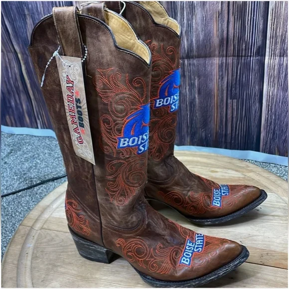 NWT Women's Boise State University Gameday Boots - Picture 2 of 7